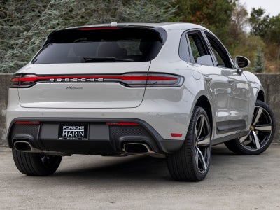 2026 Porsche Macan Macan