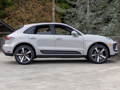 2026 Porsche Macan Macan