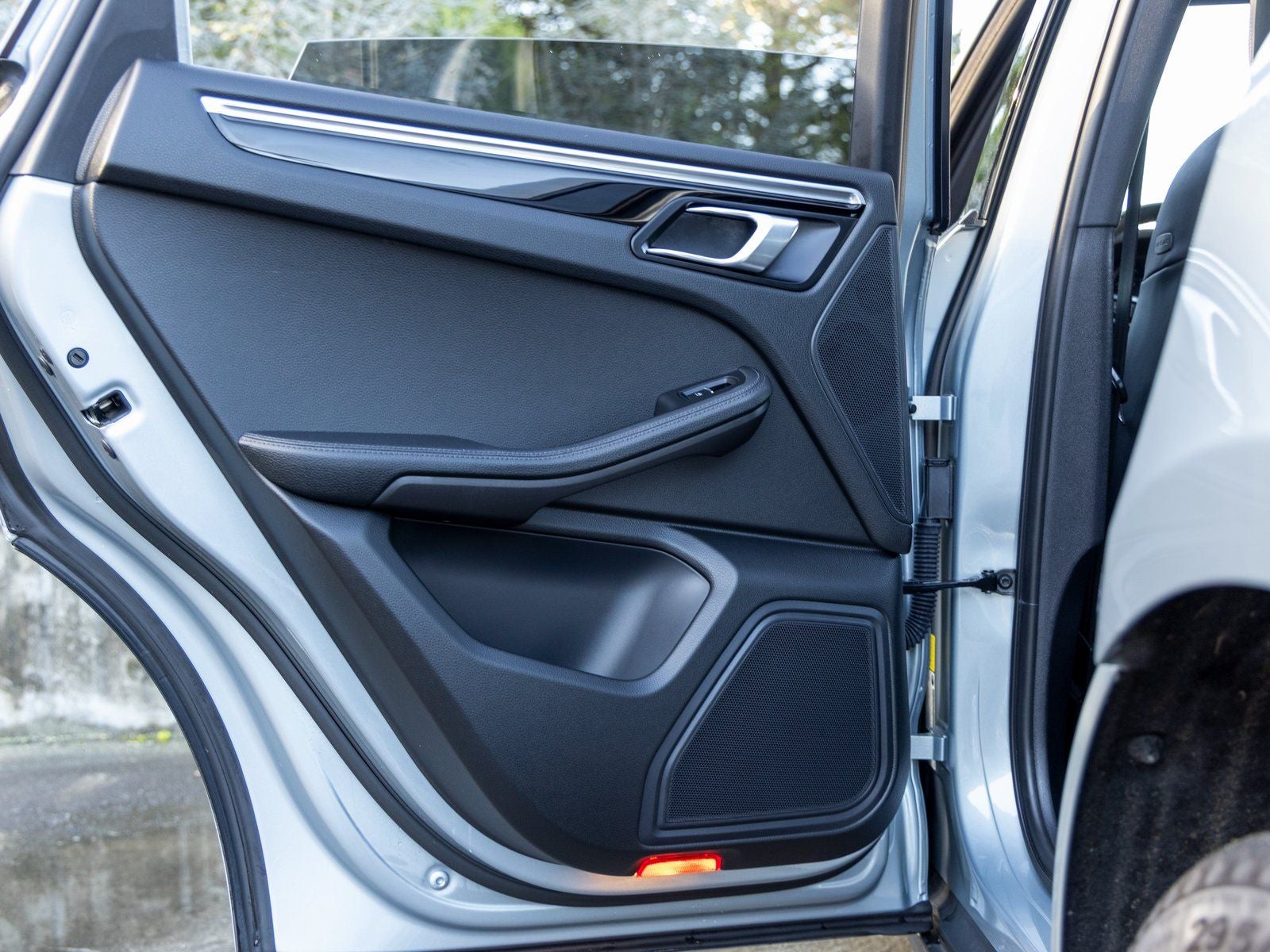 2023 Porsche Macan Macan (MY23)