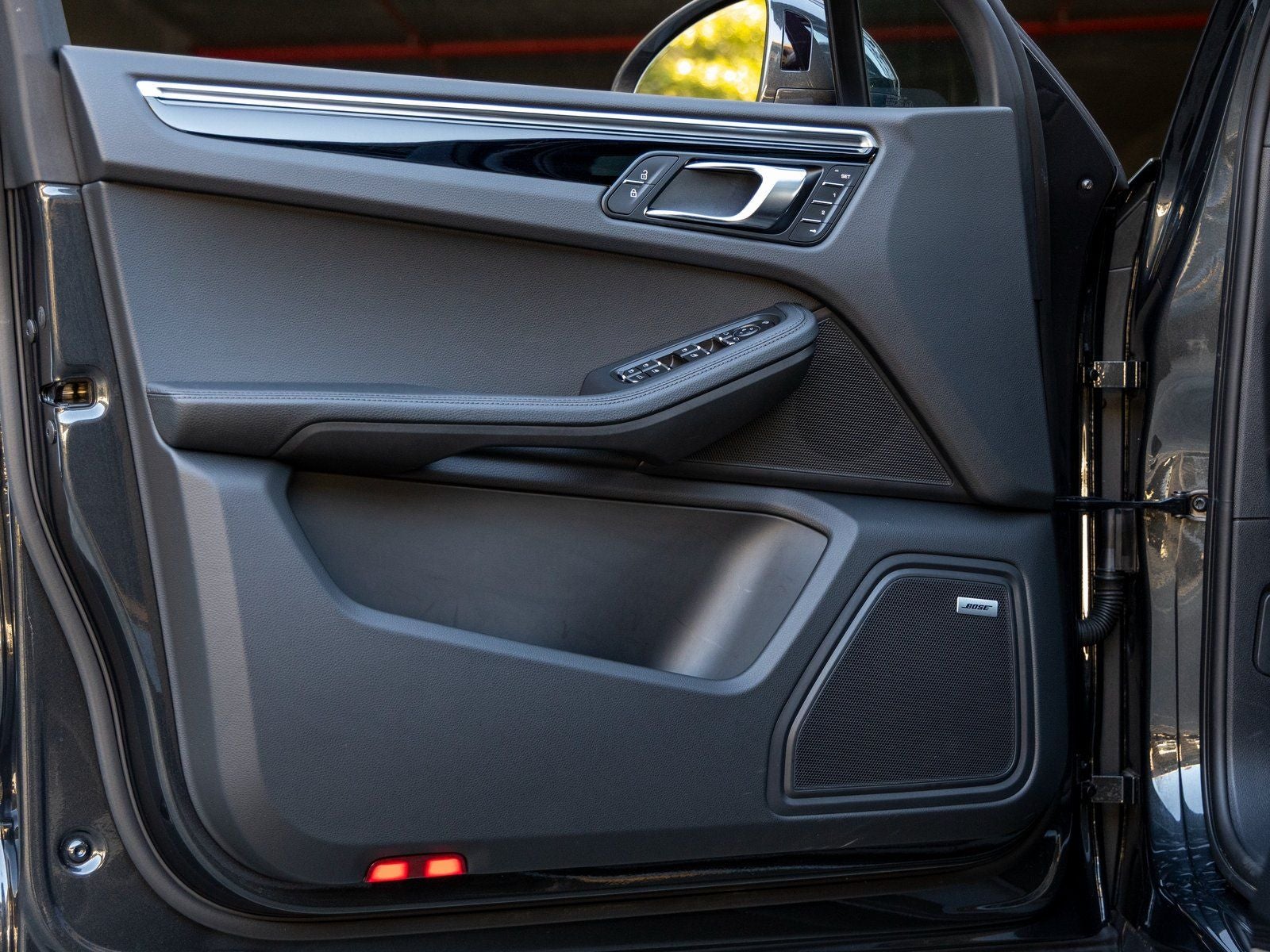 2025 Porsche Macan Macan