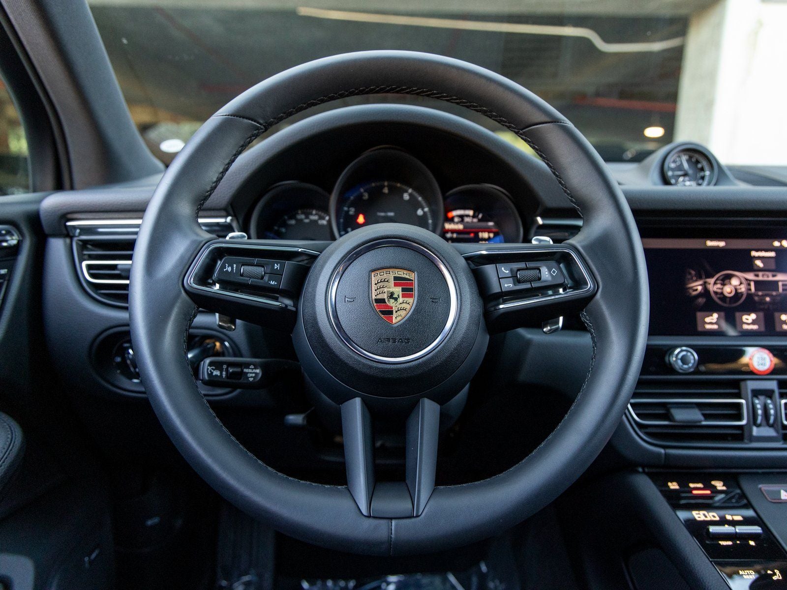 2025 Porsche Macan Macan