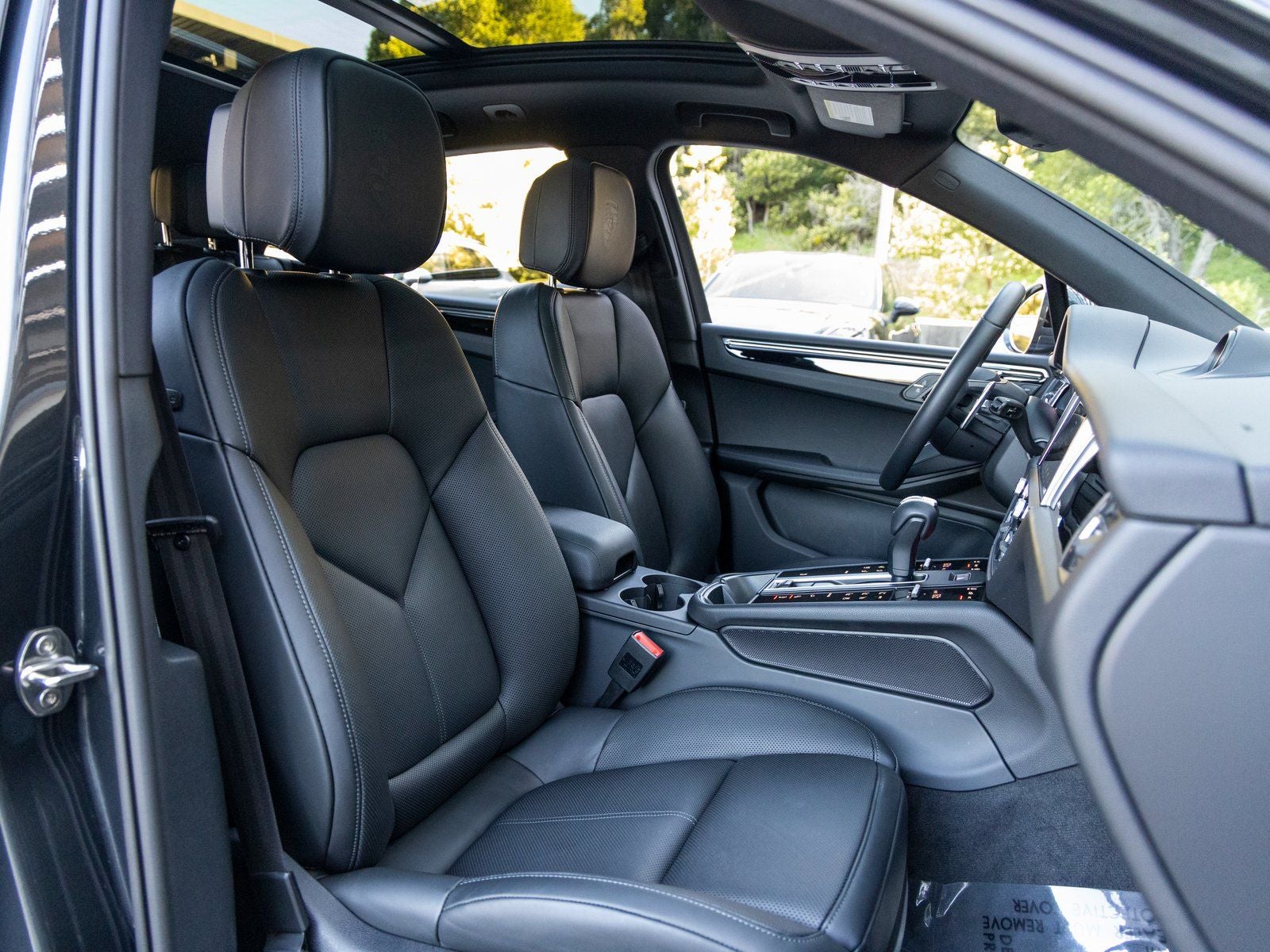 2025 Porsche Macan Macan