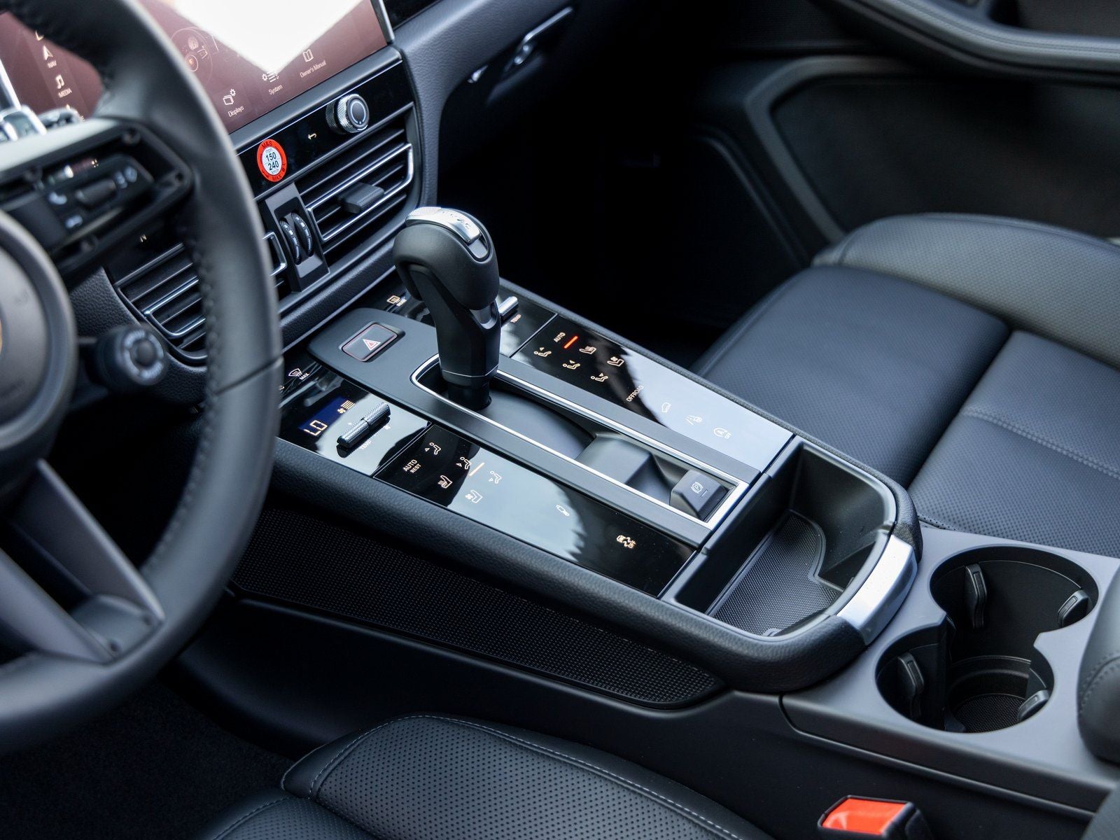 2026 Porsche Macan Macan T