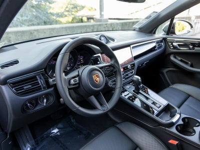 2026 Porsche Macan Macan T