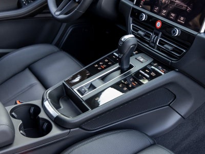 2026 Porsche Macan Macan T