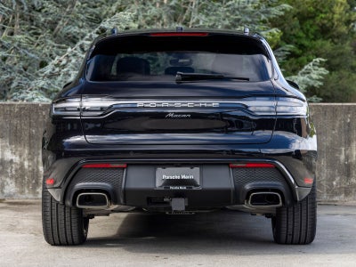 2026 Porsche Macan Base