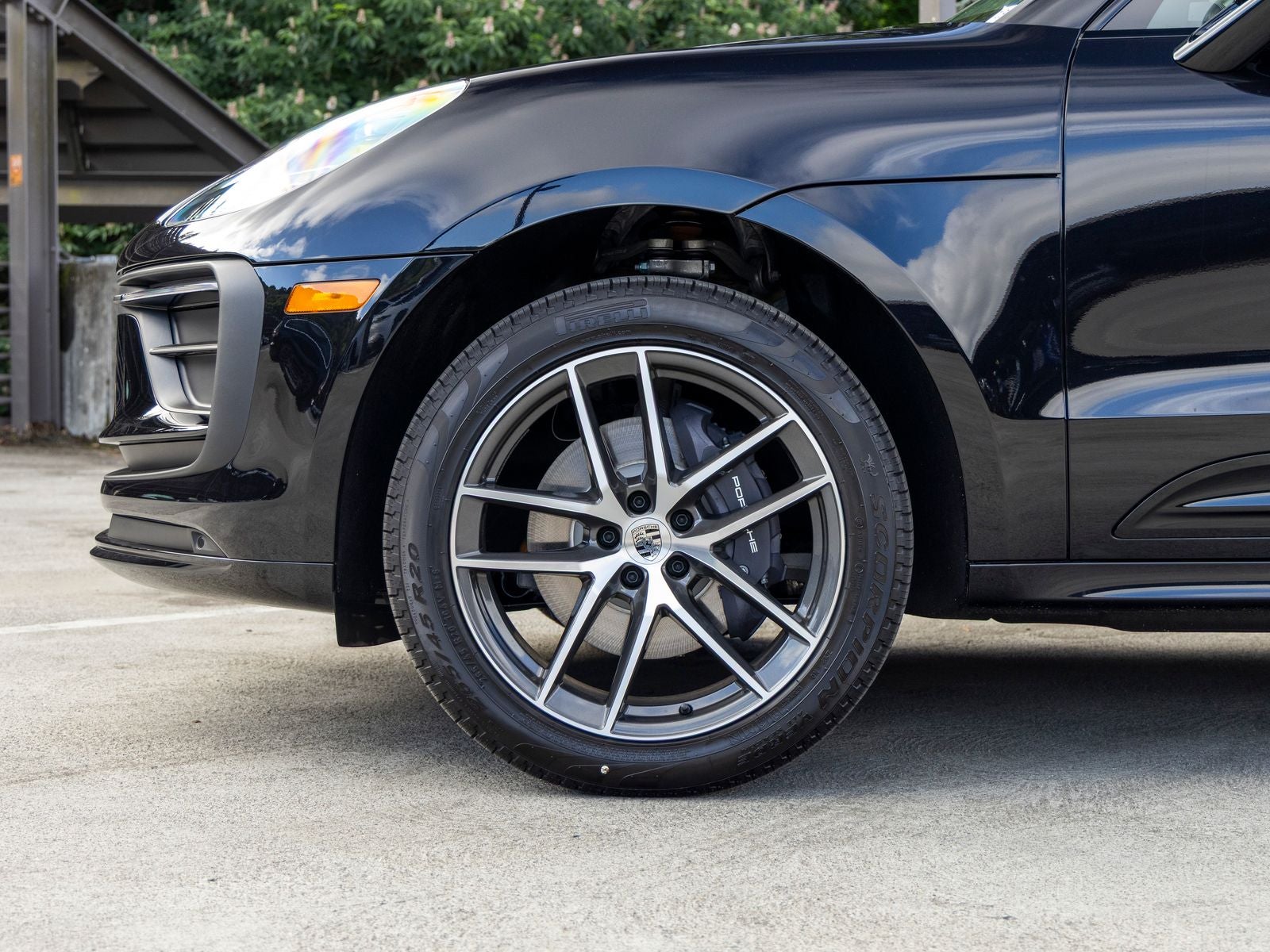 2026 Porsche Macan Base