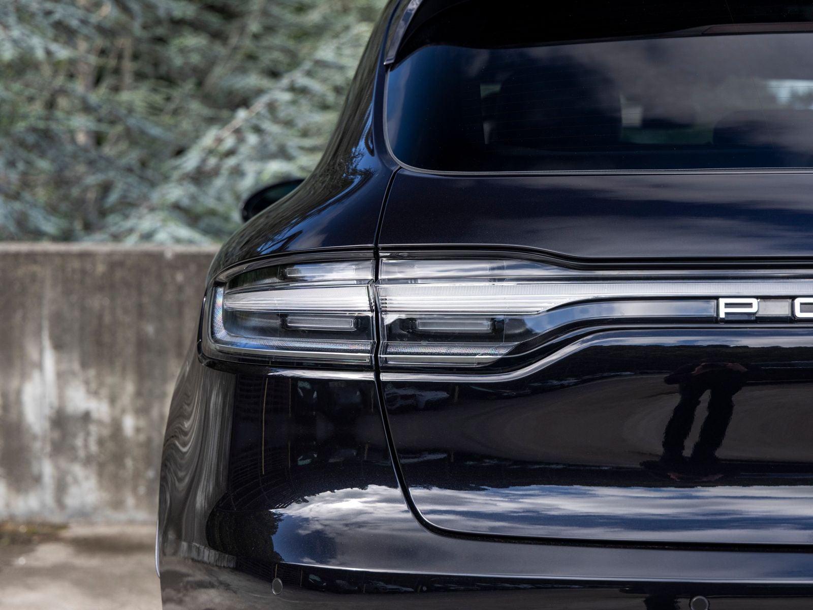 2026 Porsche Macan Base