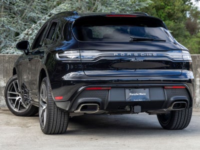 2026 Porsche Macan Base