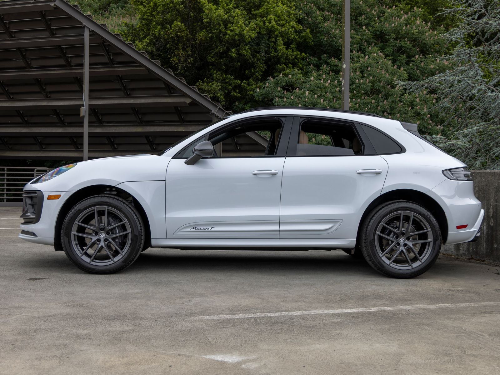 2026 Porsche Macan T