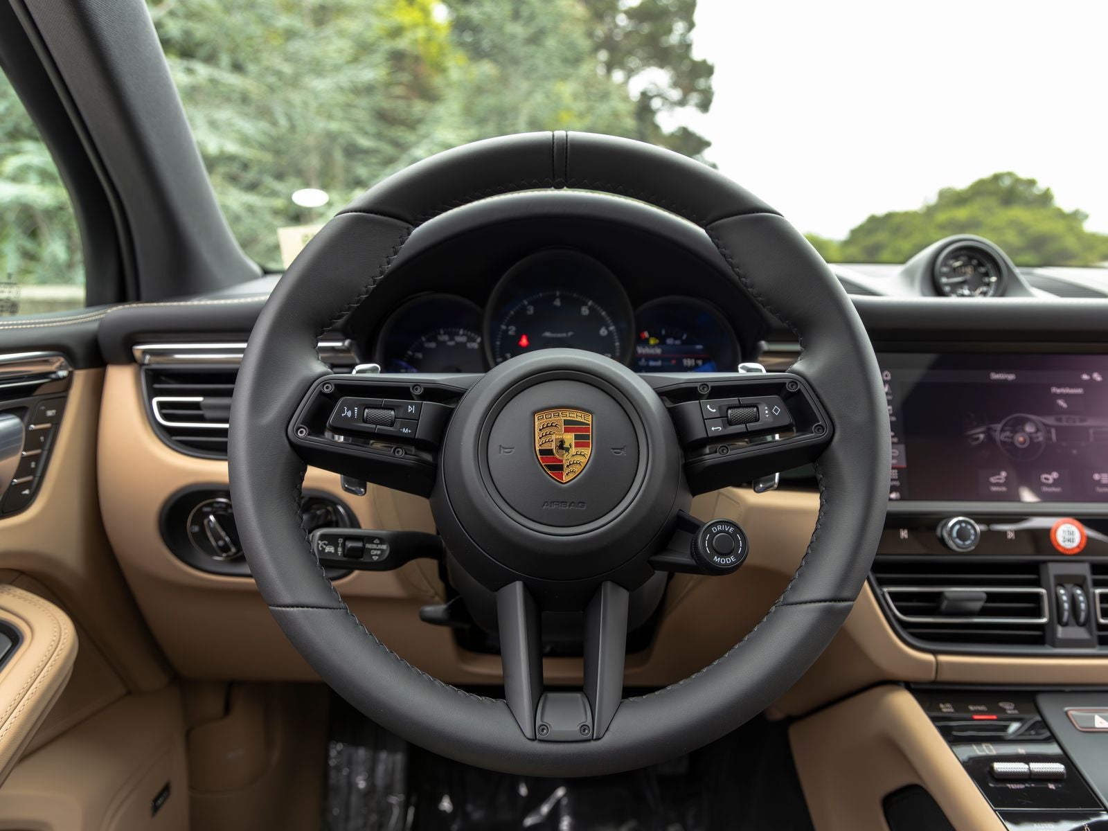 2026 Porsche Macan T