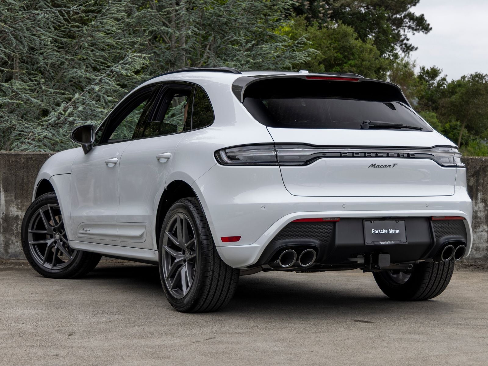 2026 Porsche Macan T