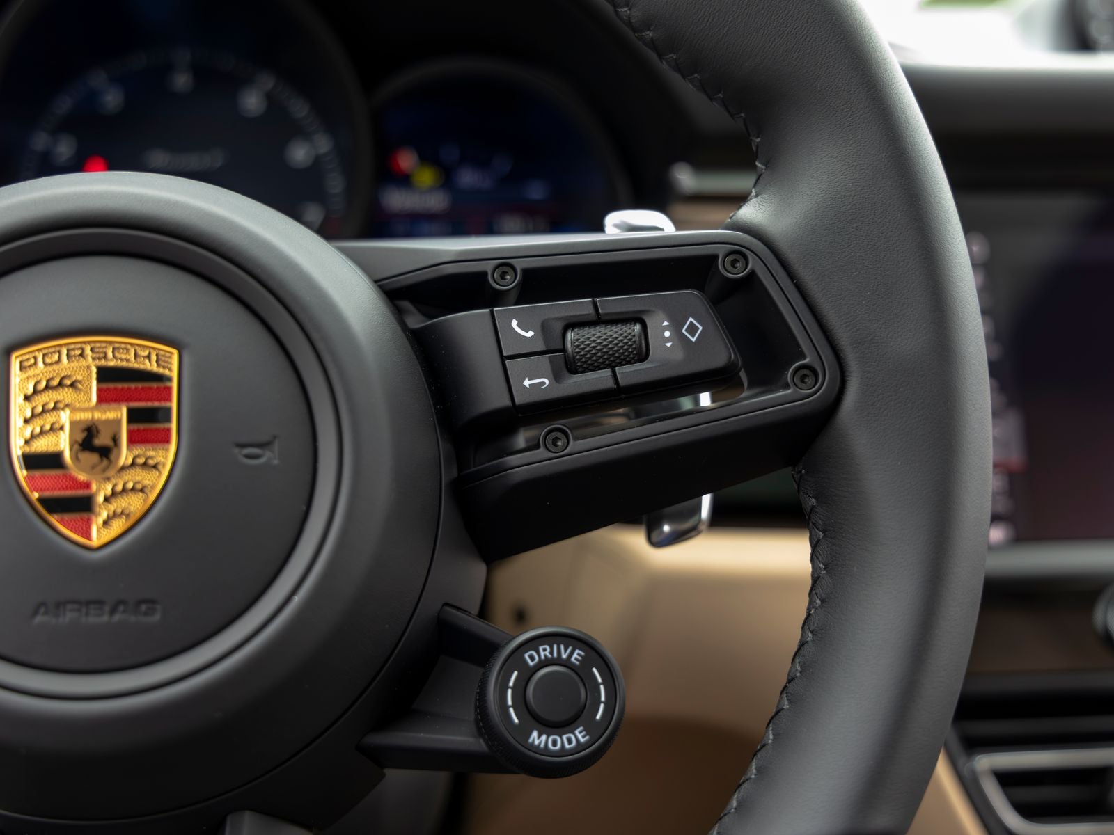 2026 Porsche Macan T