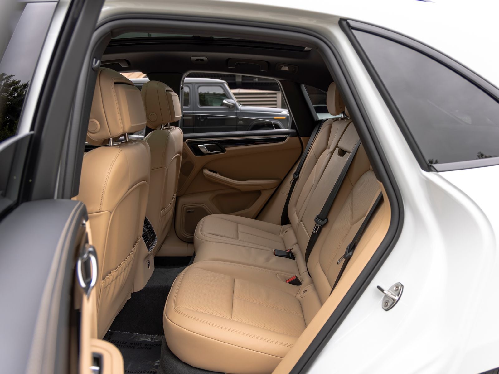 2026 Porsche Macan T