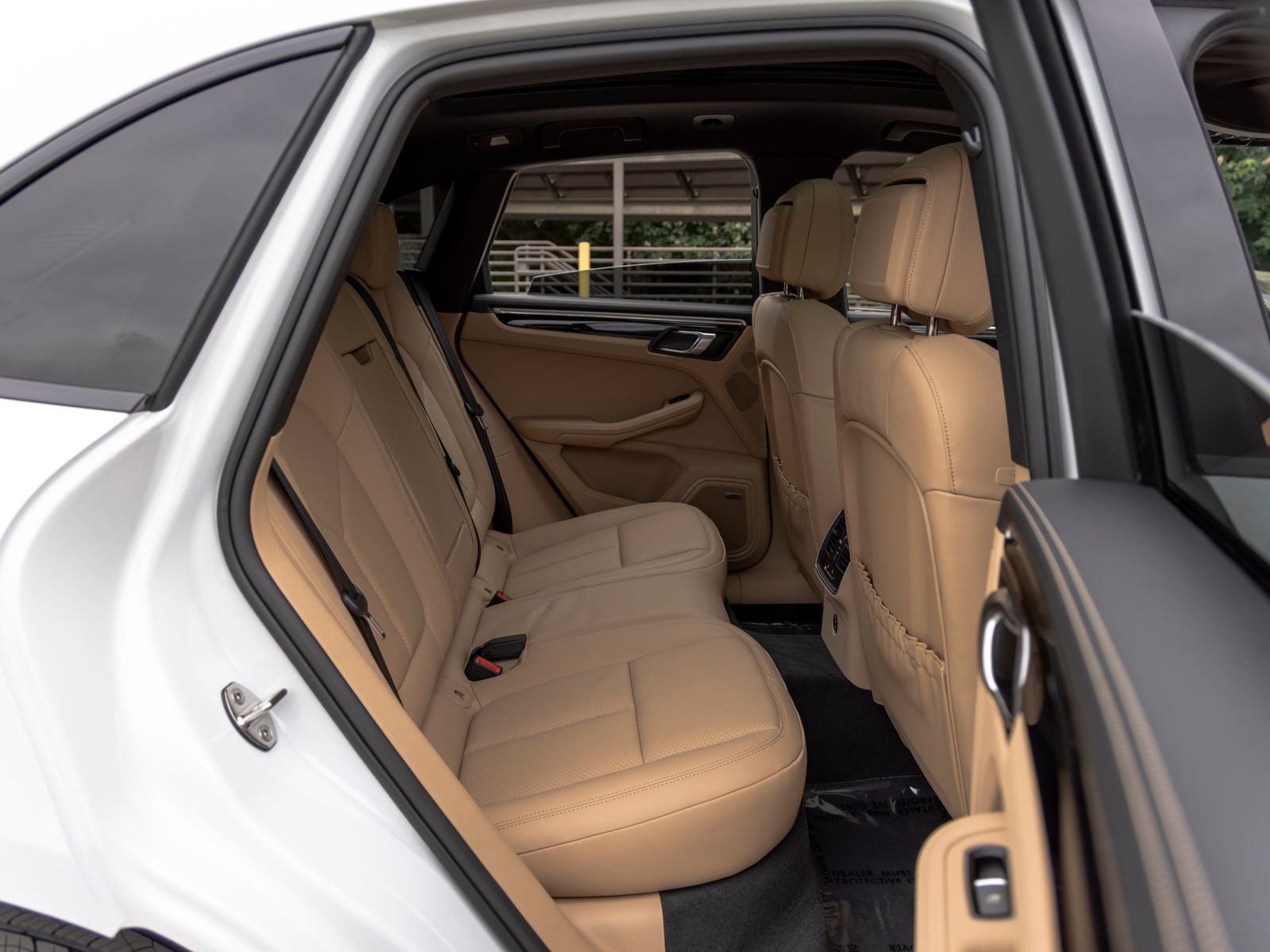 2026 Porsche Macan T