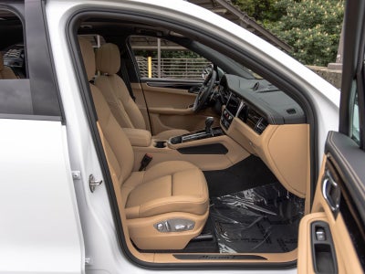 2026 Porsche Macan T