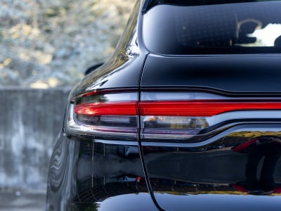 2025 Porsche Macan Macan