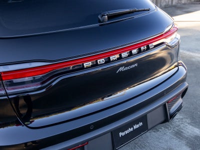 2025 Porsche Macan Macan