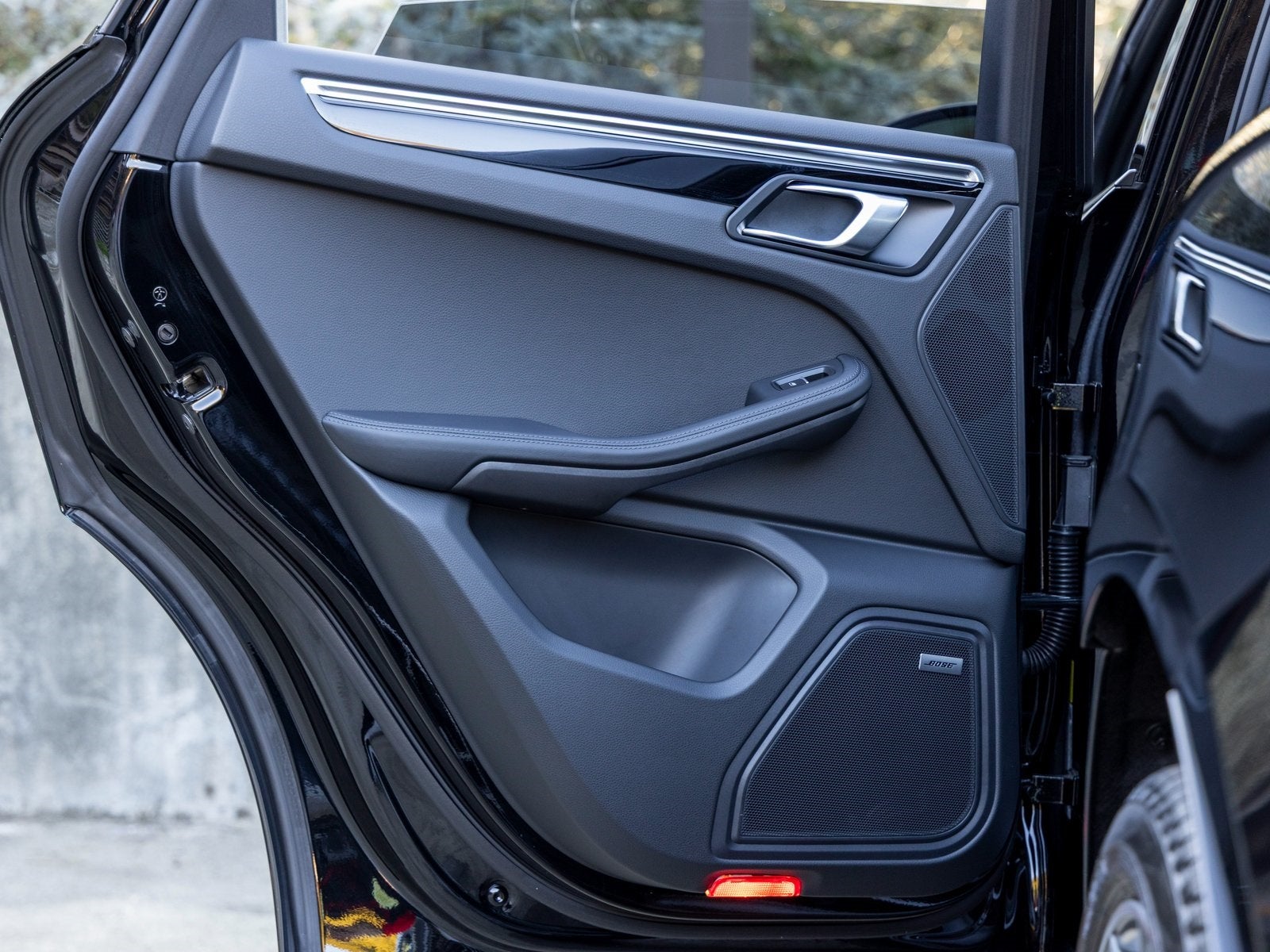 2025 Porsche Macan Macan