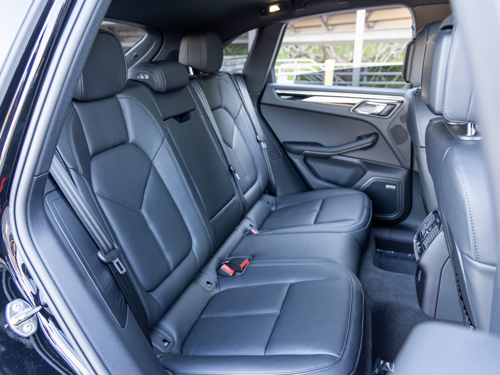 2025 Porsche Macan Macan