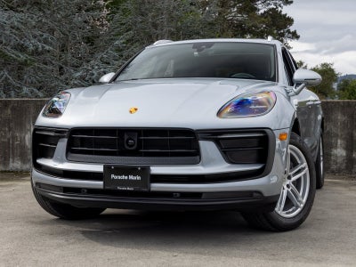 2025 Porsche Macan Macan