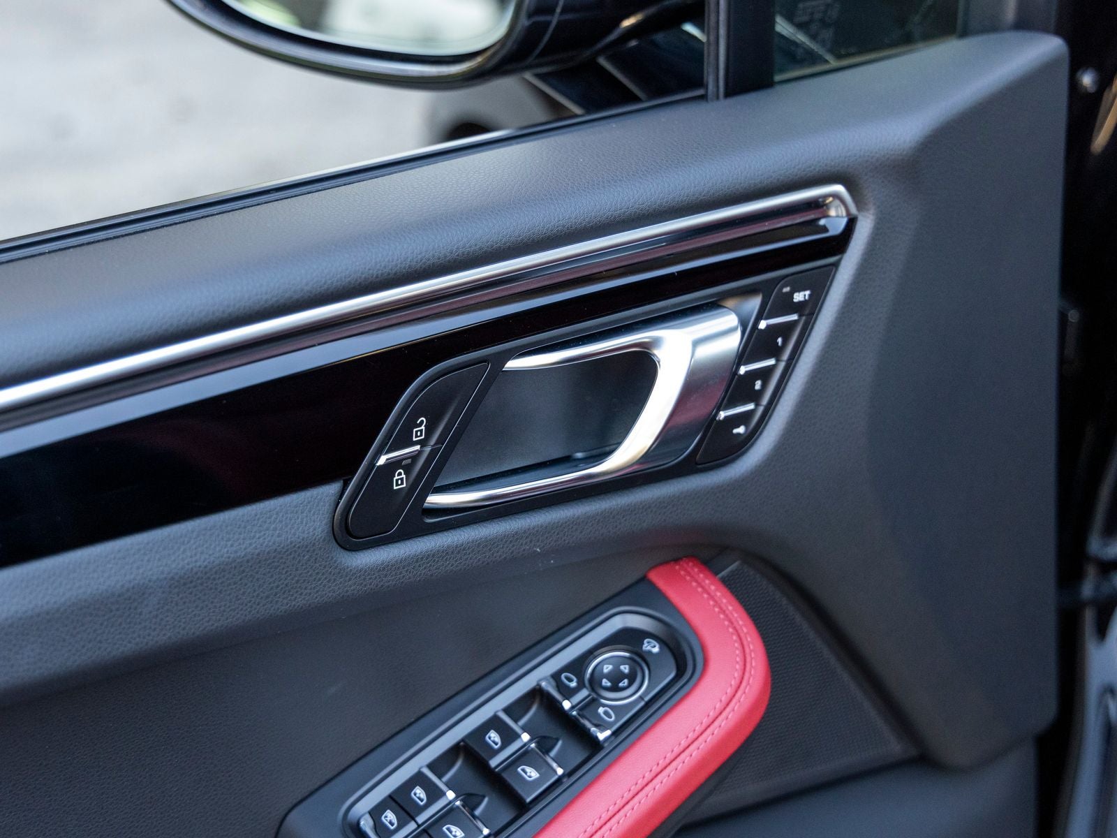 2025 Porsche Macan Macan