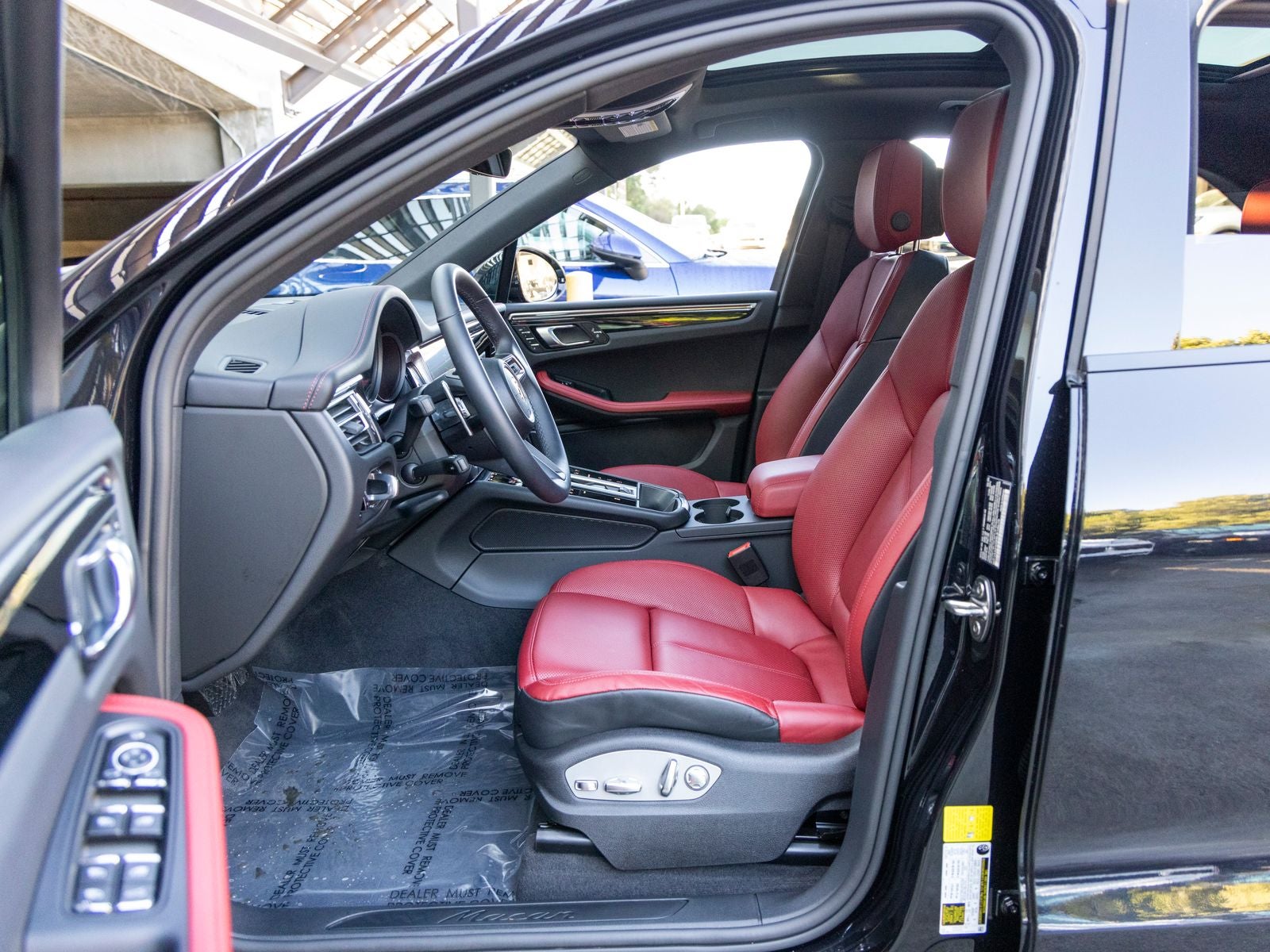 2025 Porsche Macan Macan