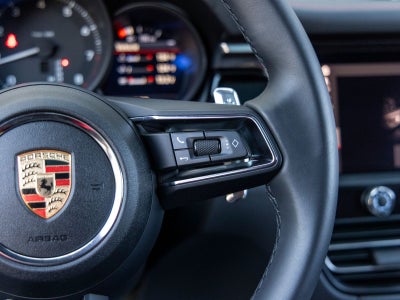 2025 Porsche Macan Macan