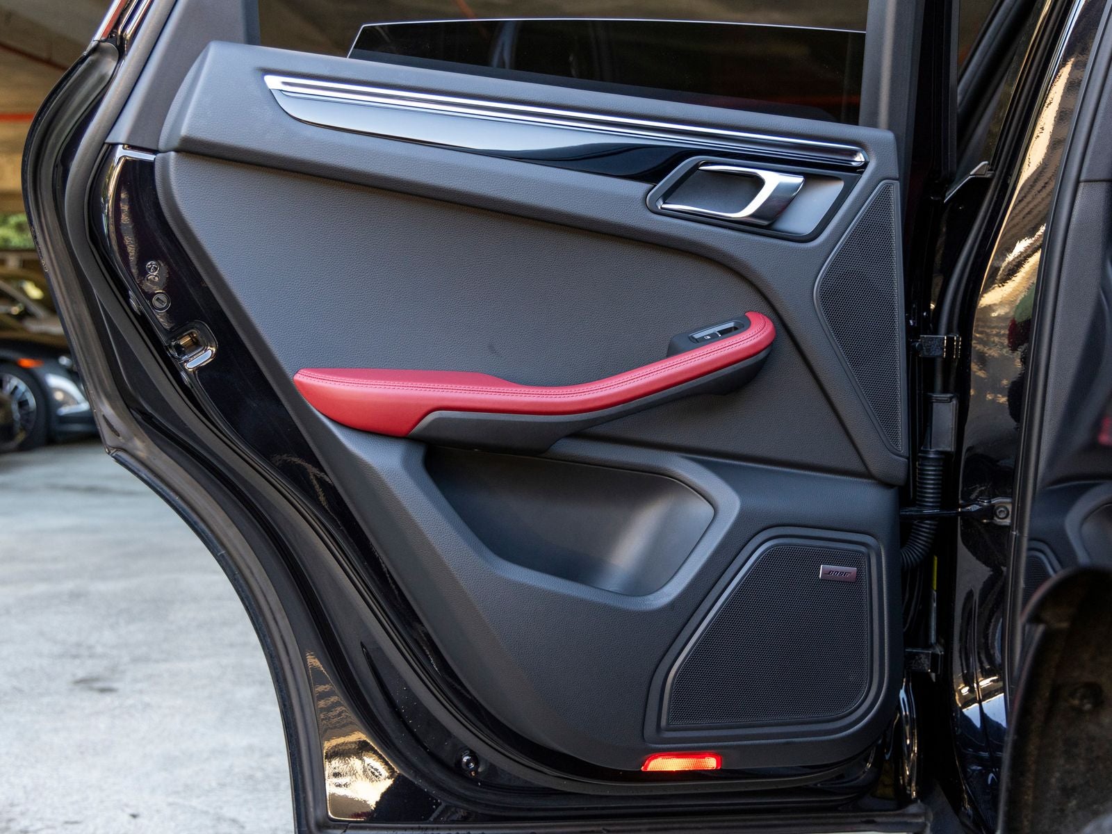 2025 Porsche Macan Macan