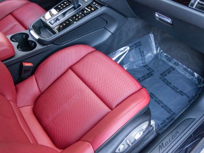 2025 Porsche Macan Macan