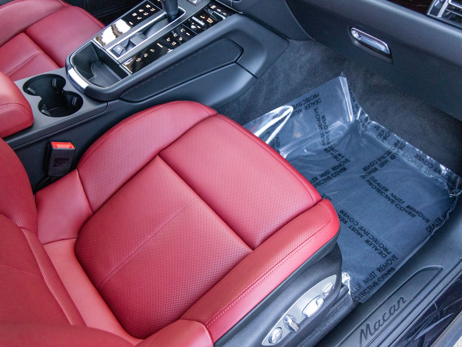 2025 Porsche Macan Macan