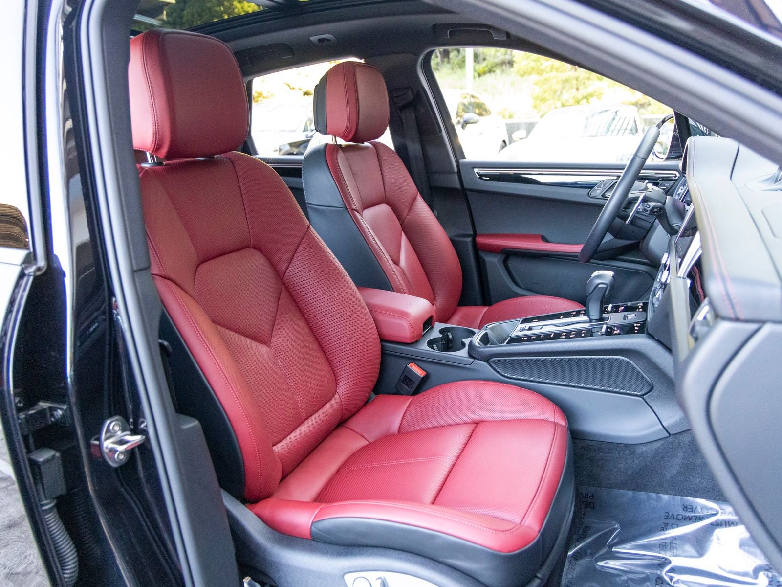 2025 Porsche Macan Macan