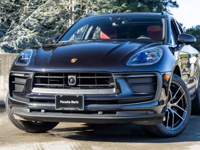 2025 Porsche Macan Macan