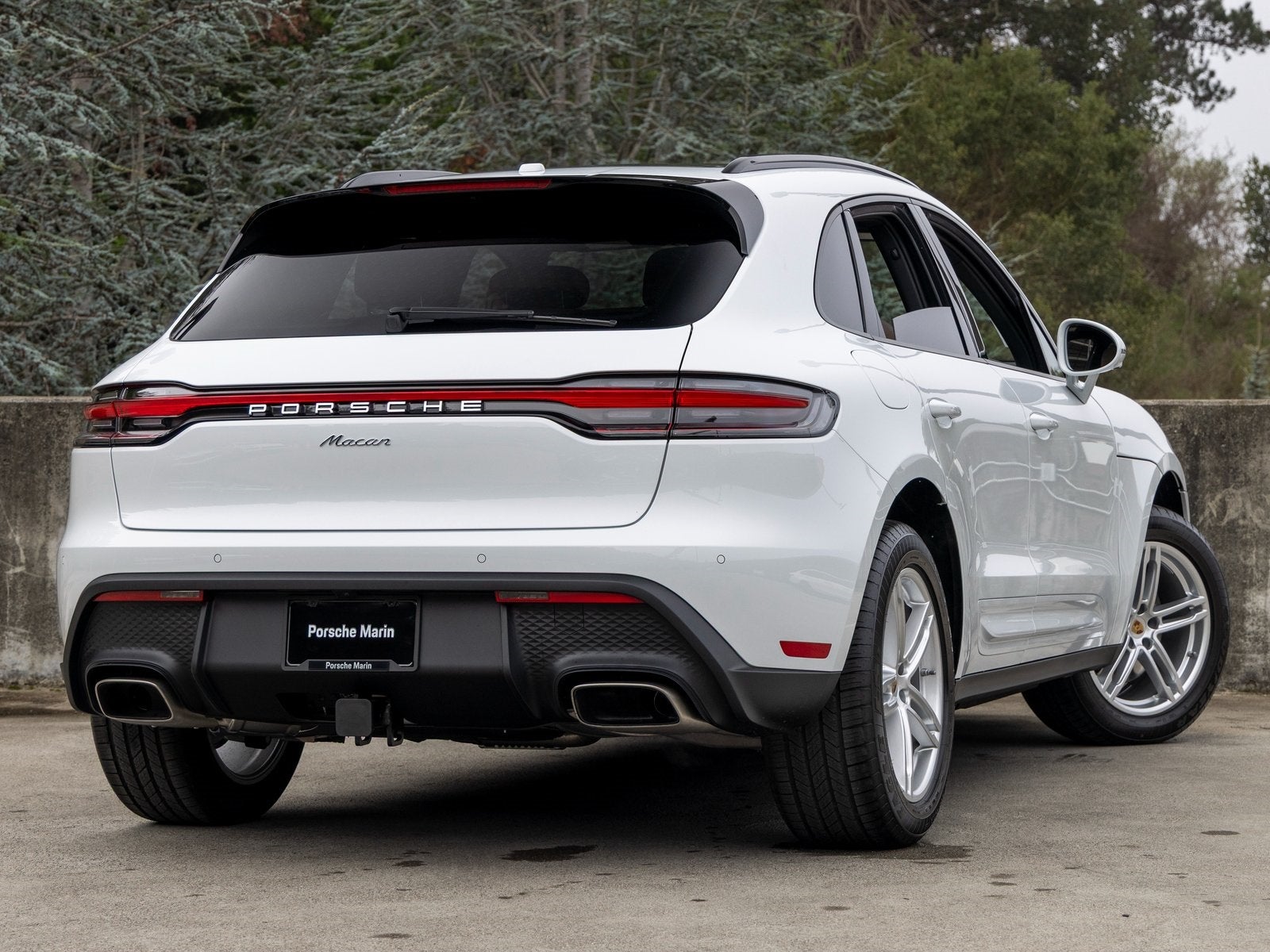 2026 Porsche Macan Macan