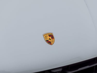 2026 Porsche Macan Macan