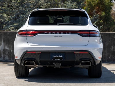 2026 Porsche Macan Macan