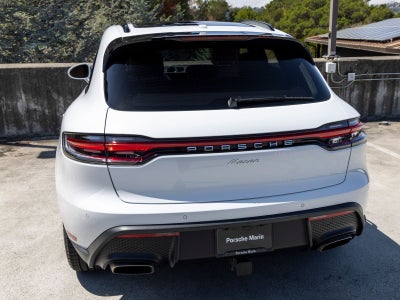 2026 Porsche Macan Macan