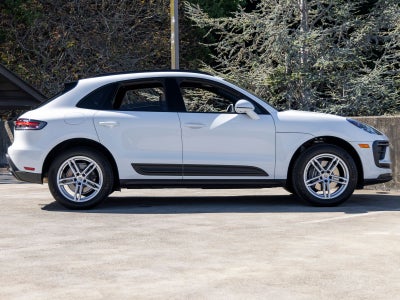 2026 Porsche Macan Macan