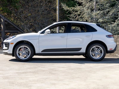 2026 Porsche Macan Macan