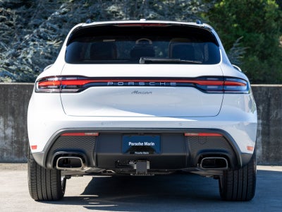 2026 Porsche Macan Base
