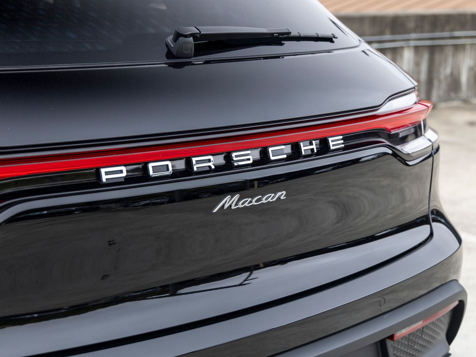 2026 Porsche Macan Macan