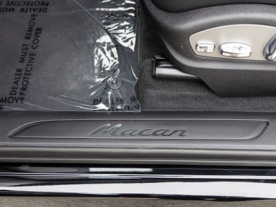 2026 Porsche Macan Macan