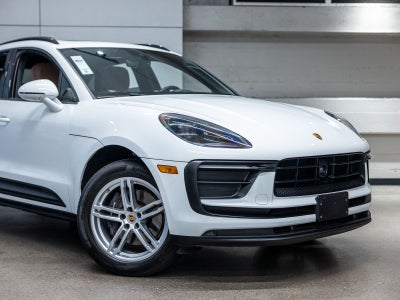 2024 Porsche Macan Base