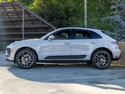 2024 Porsche Macan Macan (MY24)