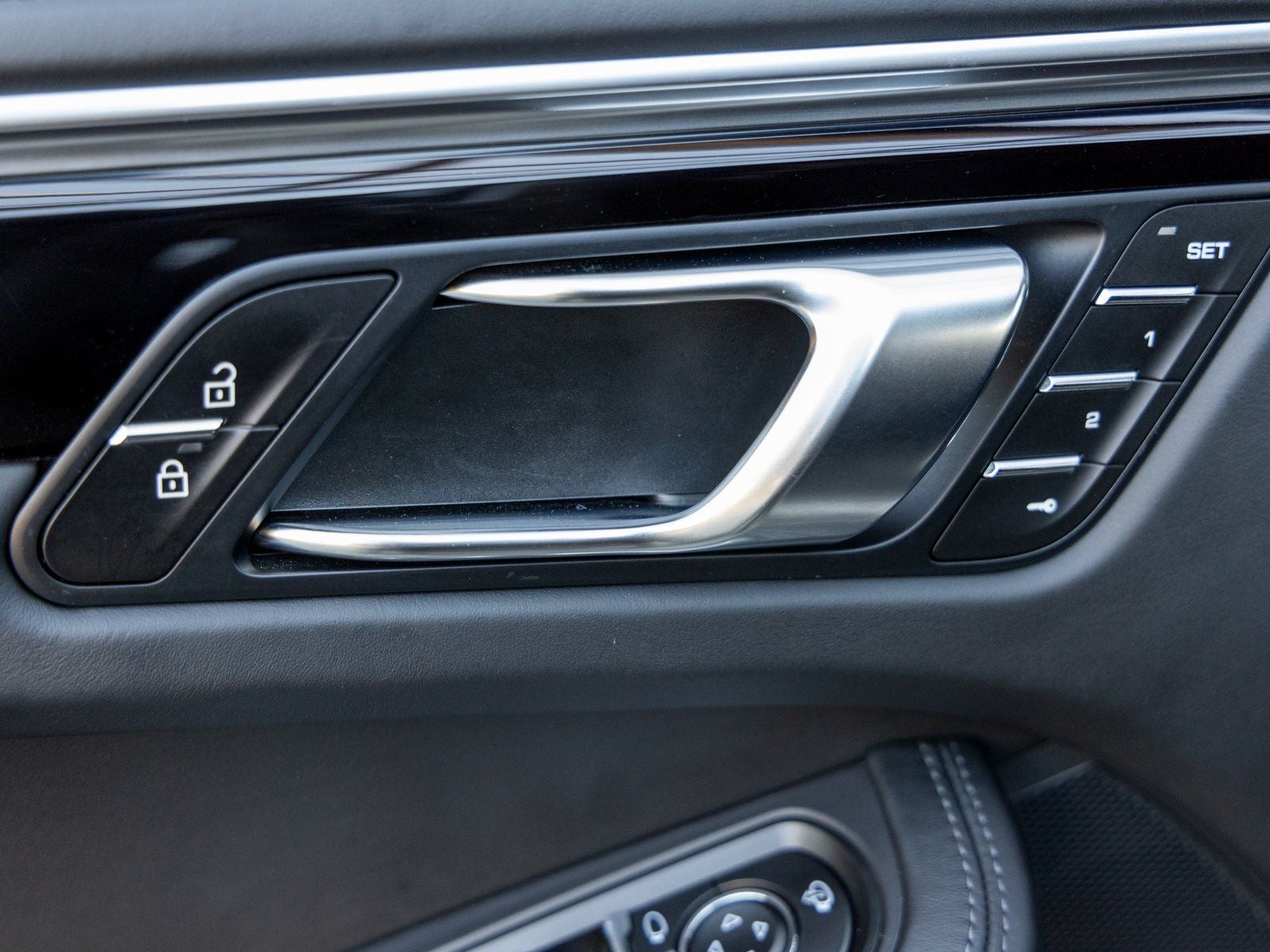 2024 Porsche Macan Macan (MY24)