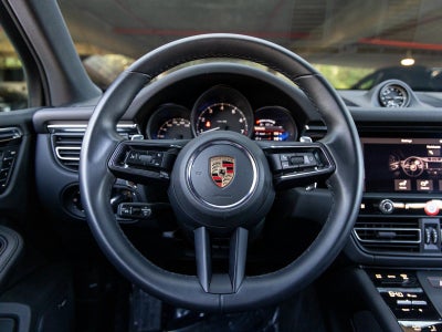 2024 Porsche Macan Macan (MY24)