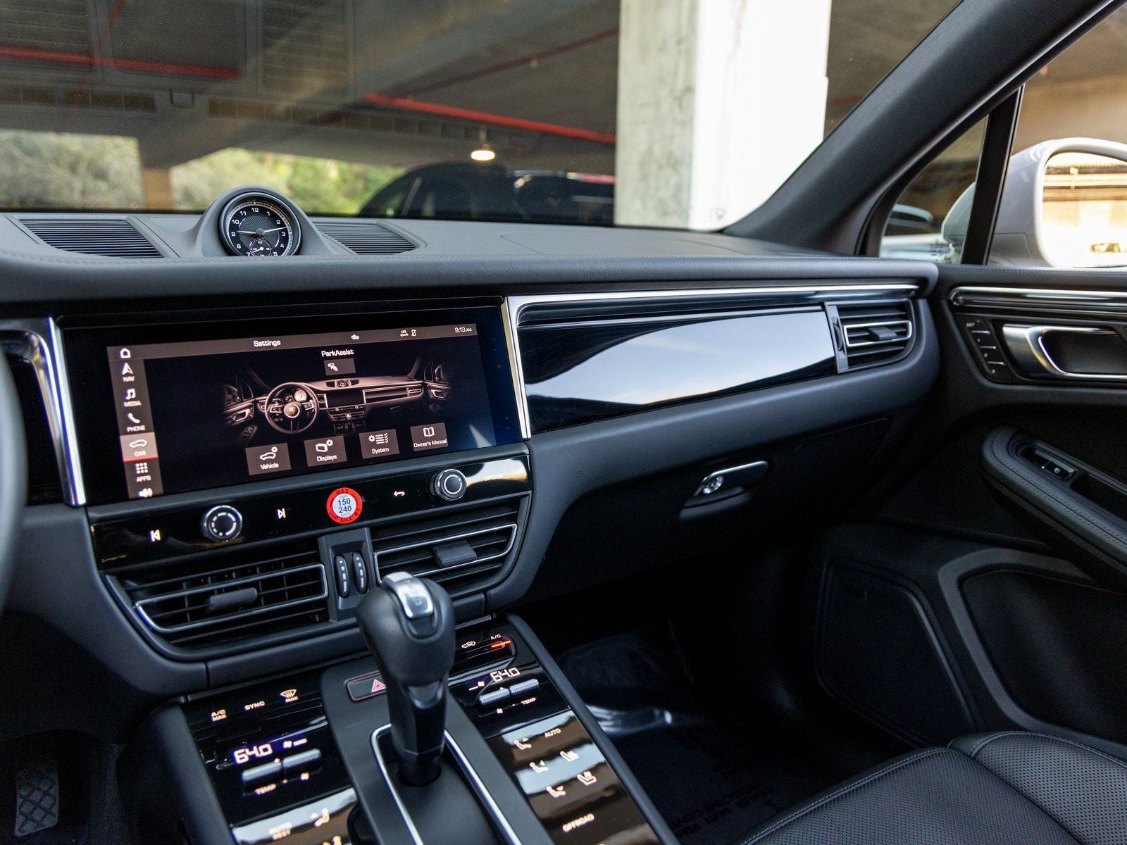 2024 Porsche Macan Macan (MY24)