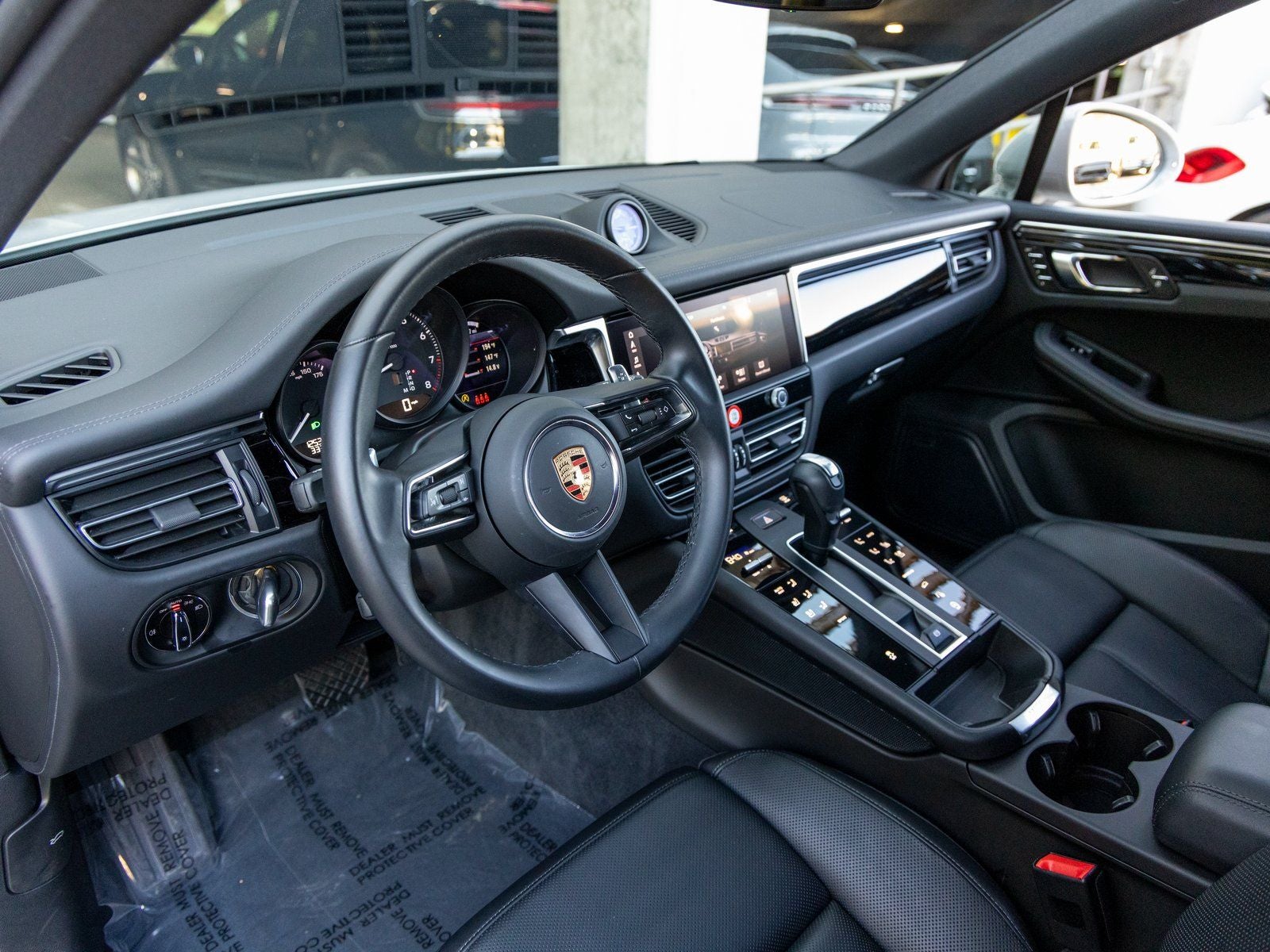 2024 Porsche Macan Macan (MY24)