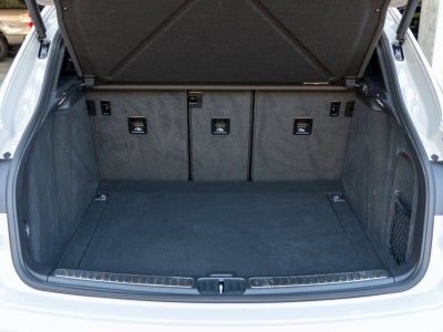 2024 Porsche Macan Macan (MY24)