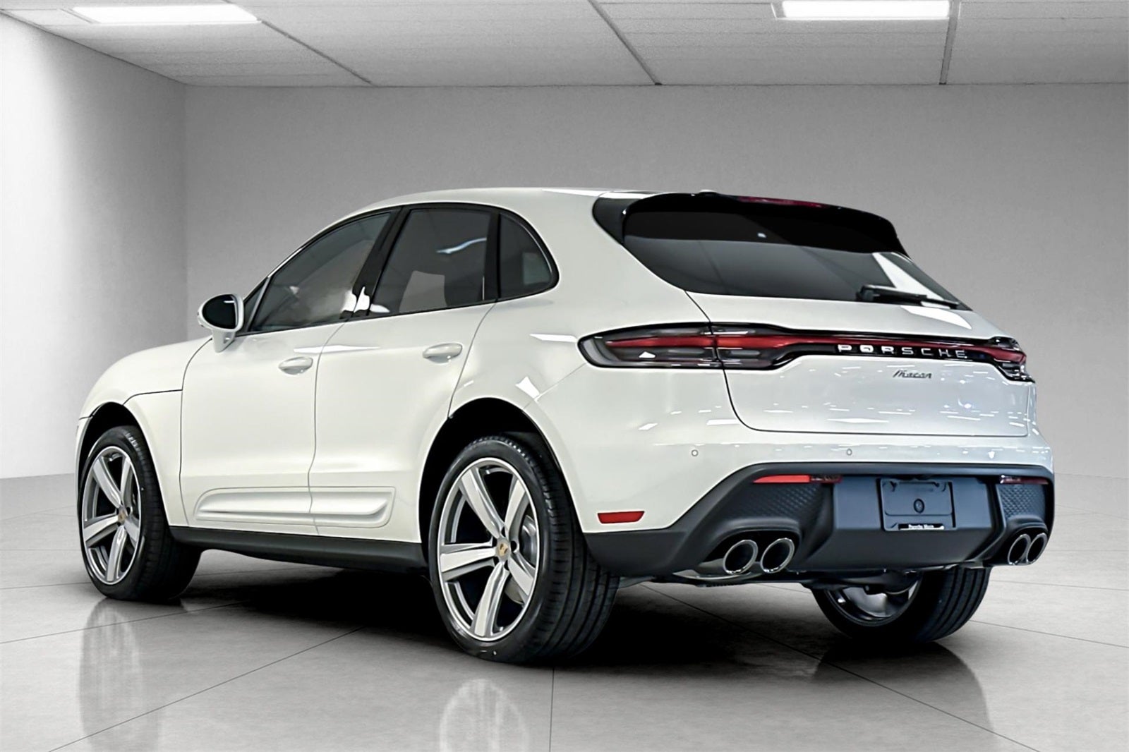 2025 Porsche Macan Macan